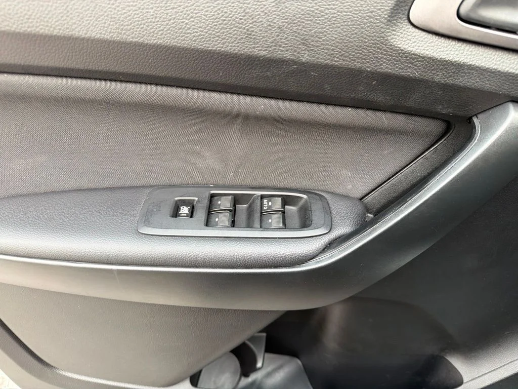 Used 2022 Green Ford XL image 15
