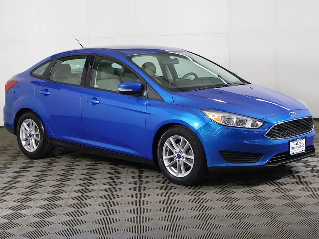 Used 2017 Ford Focus SE with VIN 1FADP3F28HL243515 for sale in Streetsboro, OH