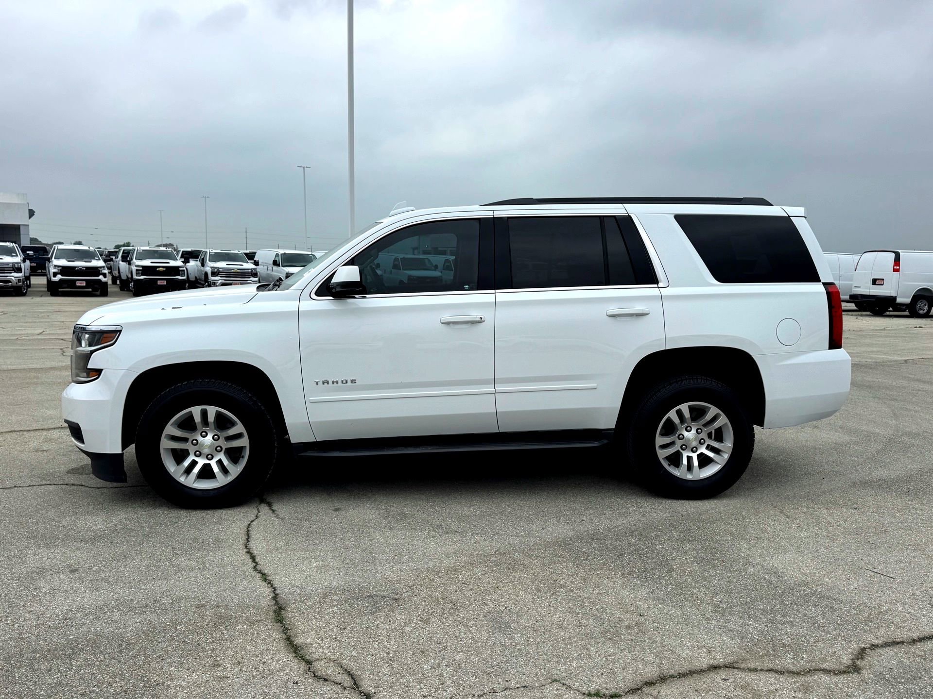 Used 2018 SUMMIT WHITE Chevrolet LS image 10