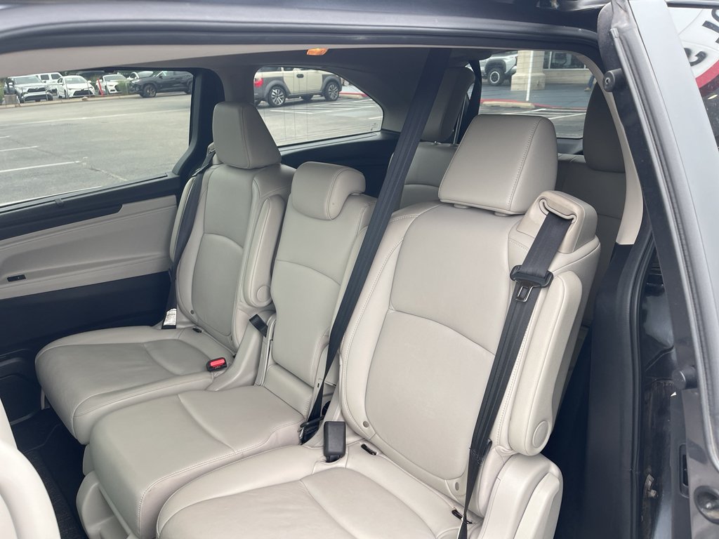 Used 2025 GRAY Honda EX-L image 5
