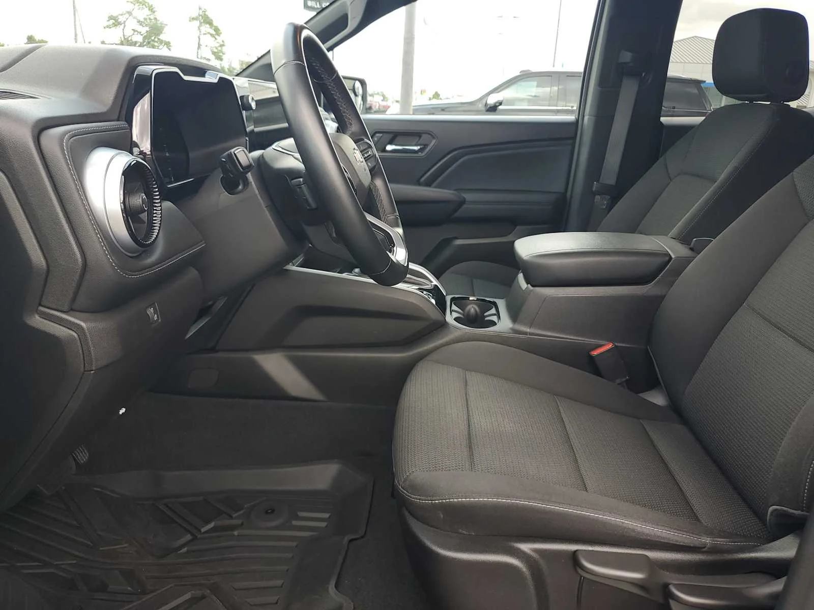 Used 2023 GLACIER BLUE METALLIC Chevrolet 2WD LT image 20