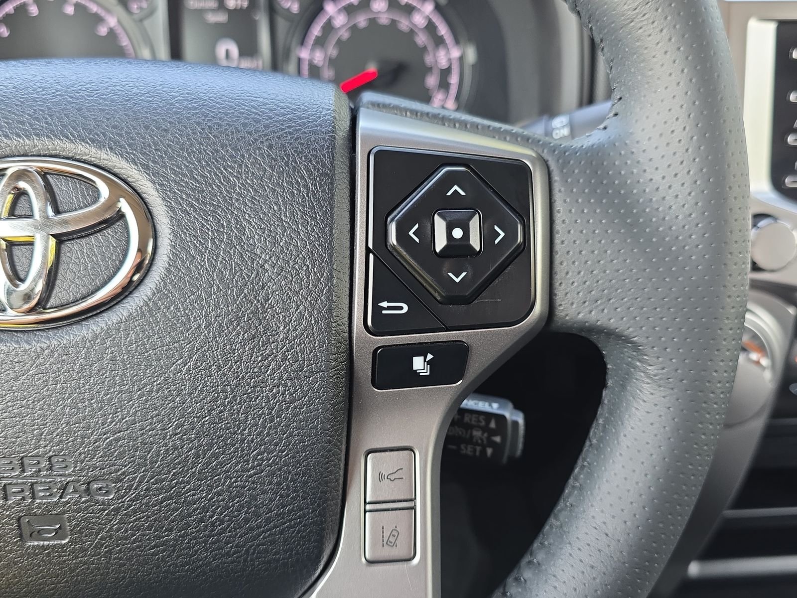 Used 2022 Silver Toyota SR5 Premium image 17
