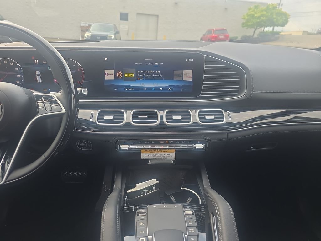 New 2026 MANUFAKTUR Mystic Blue Metallic Mercedes-Benz GLE 450 image 17