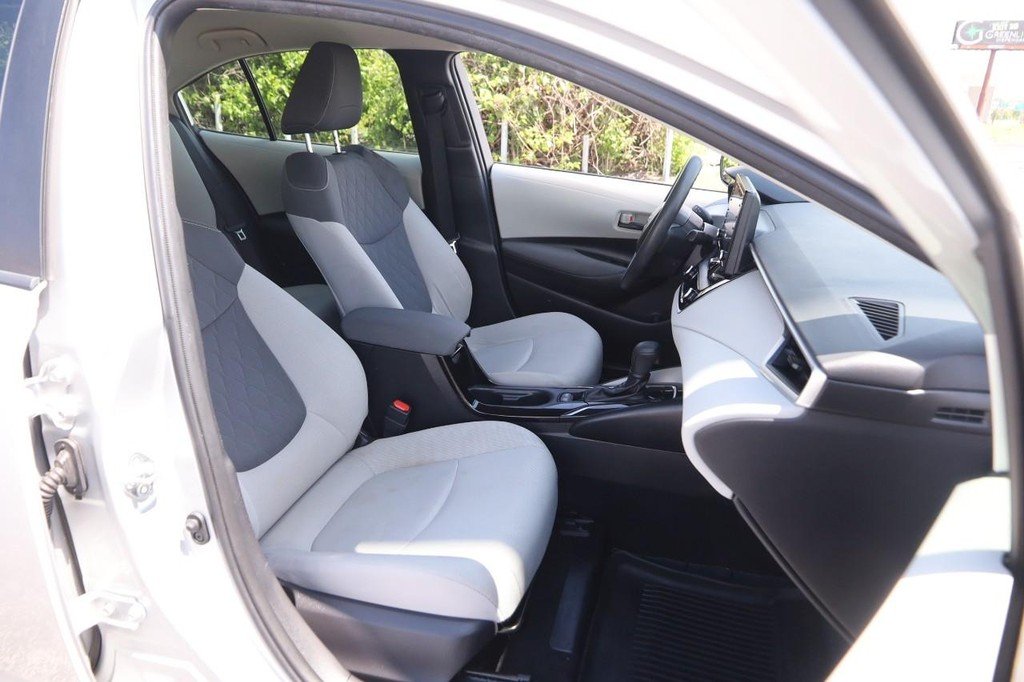 Certified Used 2022 Classic Silver Metallic Toyota LE CVT (Natl) image 24