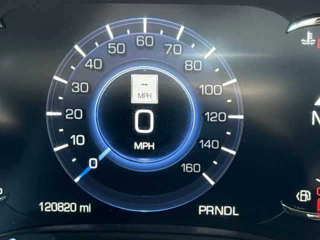 Used 2019 Black Cadillac Platinum Edition image 30