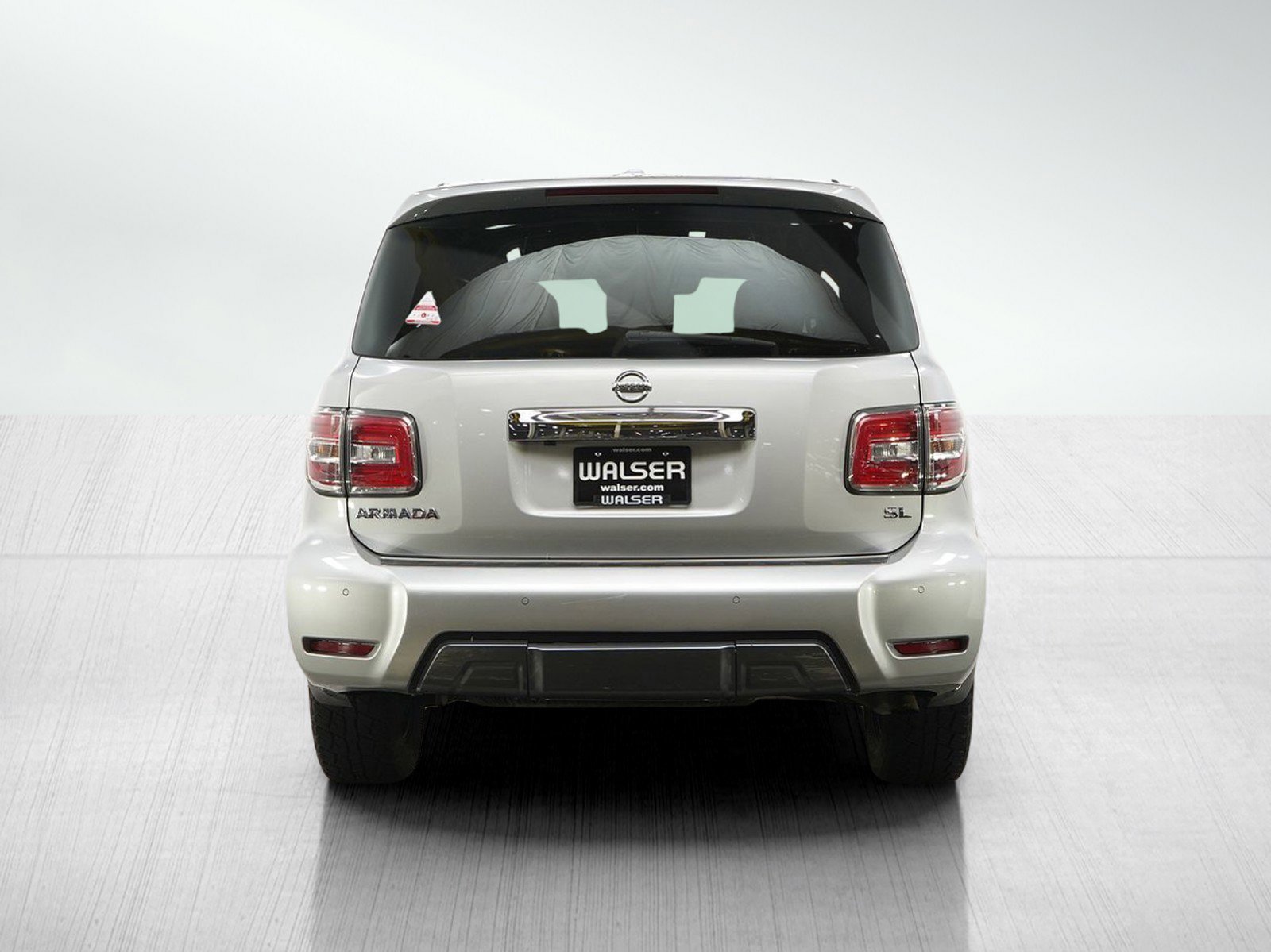 Used 2019 Brilliant Silver Metallic Nissan Sl image 4
