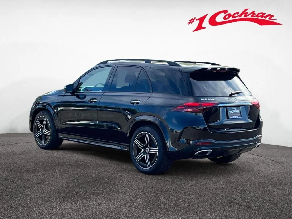 Used 2025 Obsidian Black Metallic Mercedes-Benz GLE 350 image 10