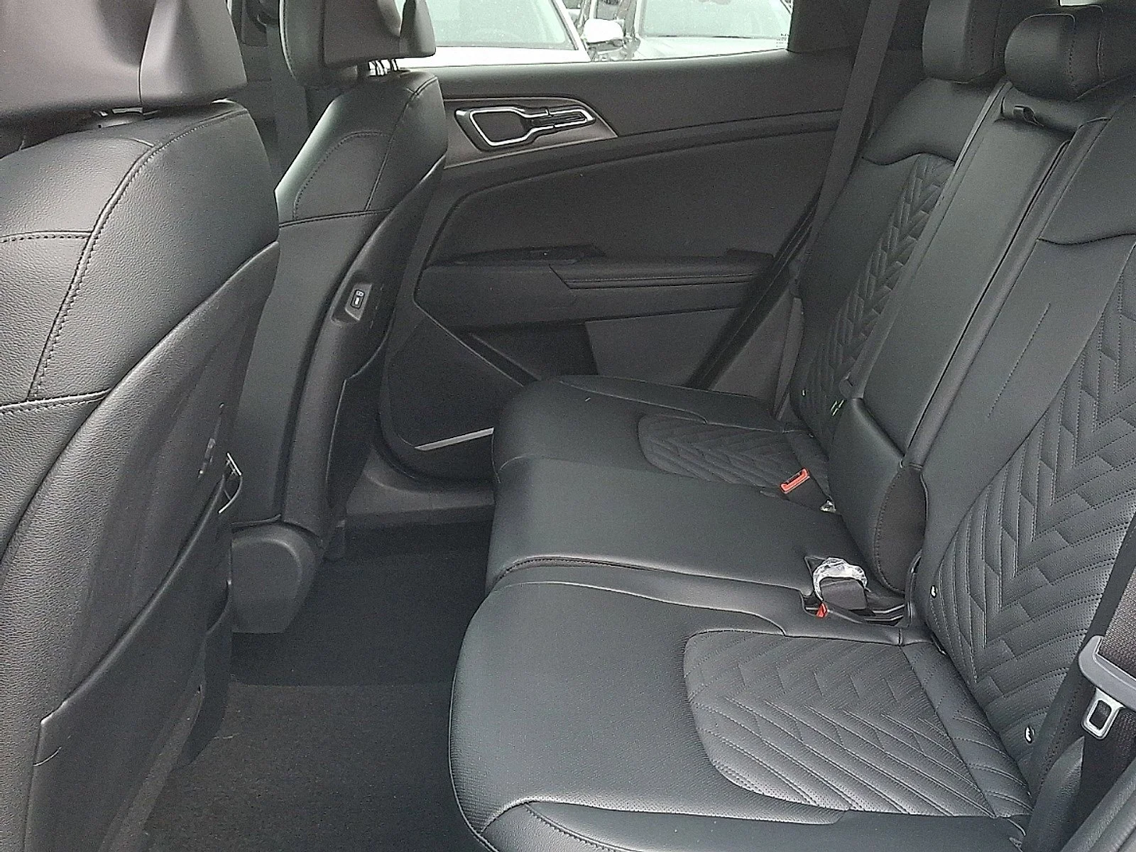New 2026 Wolf Gray Kia X-Line image 7