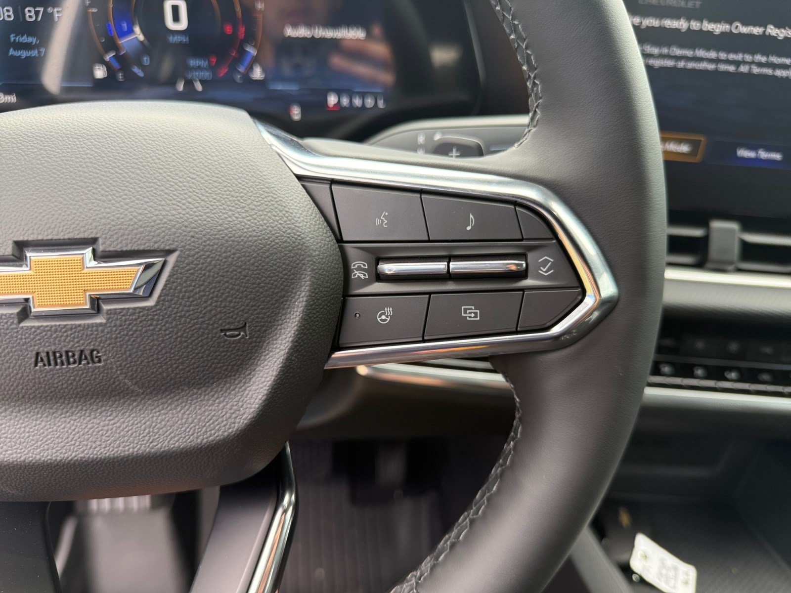 2027 Chevrolet Equinox LT - Photo 25