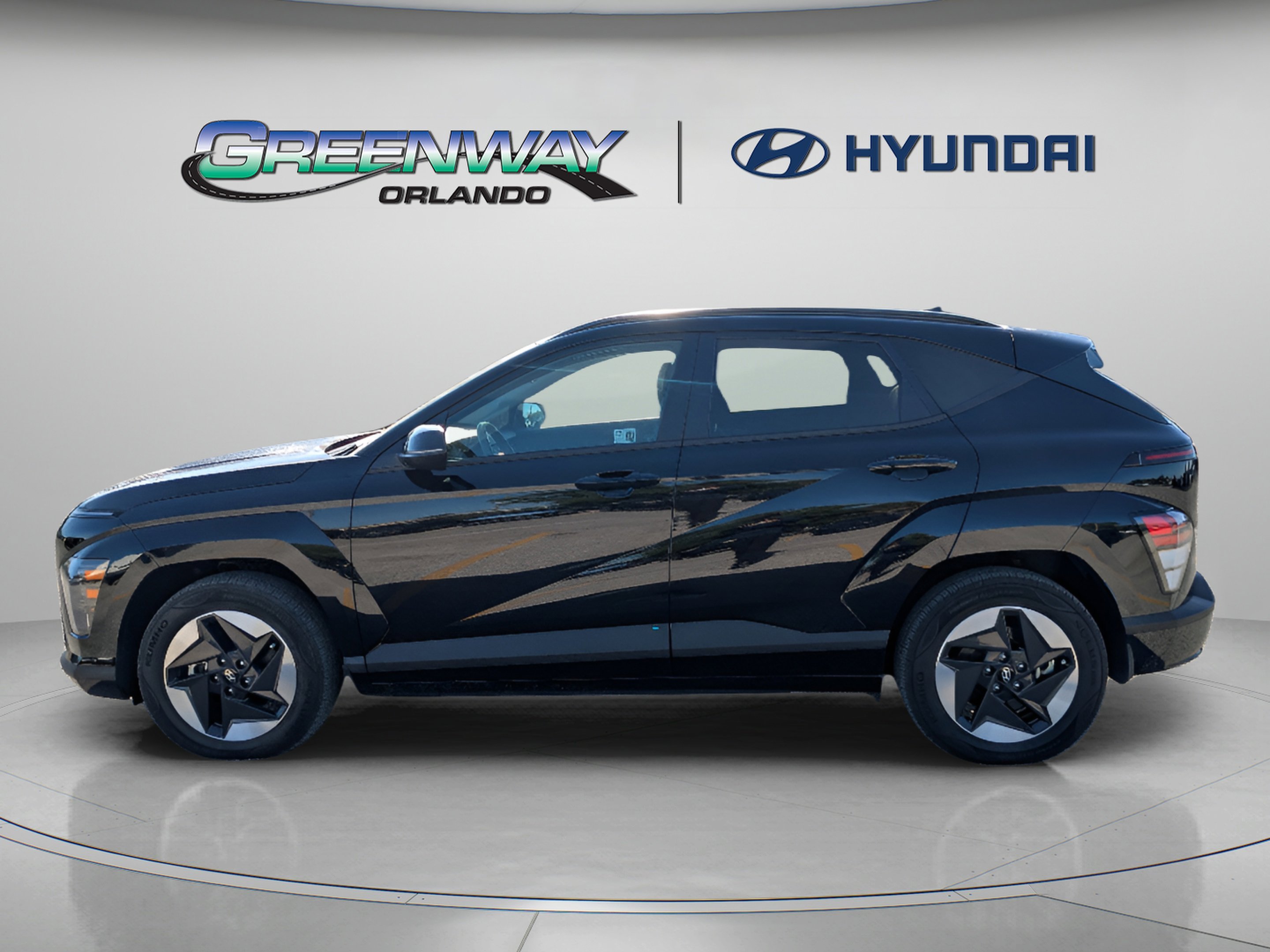 Used 2024 Abyss Black Pearl Hyundai SEL image 7