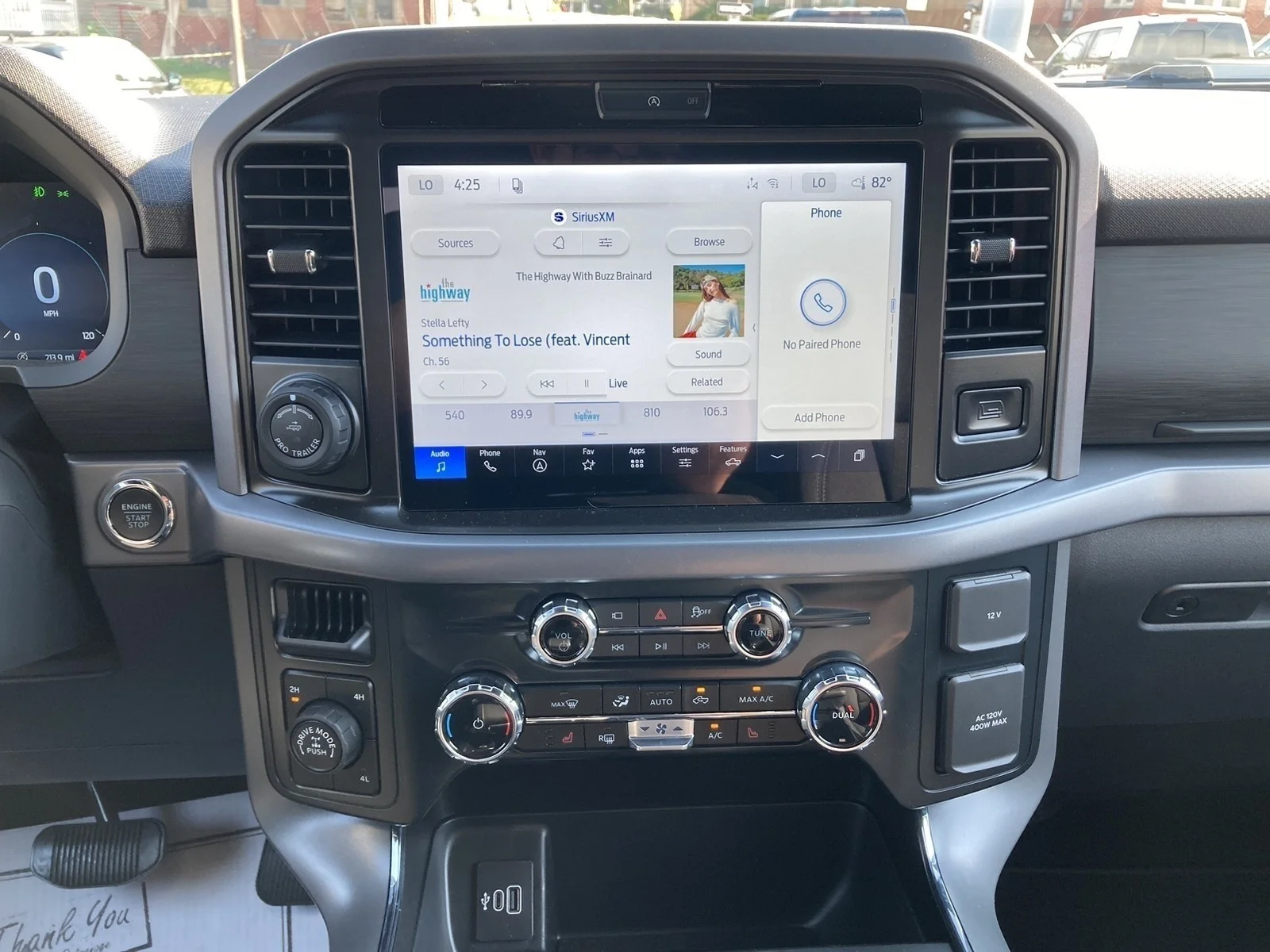 New 2026 Oxford White Ford XLT image 18