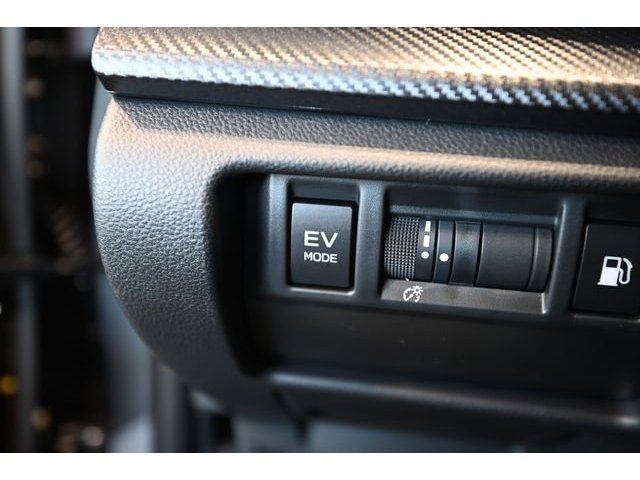 New 2026 MAGNETITE GRAY PEARL Subaru Limited Hybrid image 24