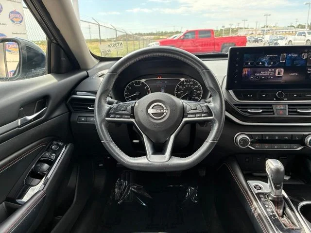 2023 Nissan Altima SR - Photo 12