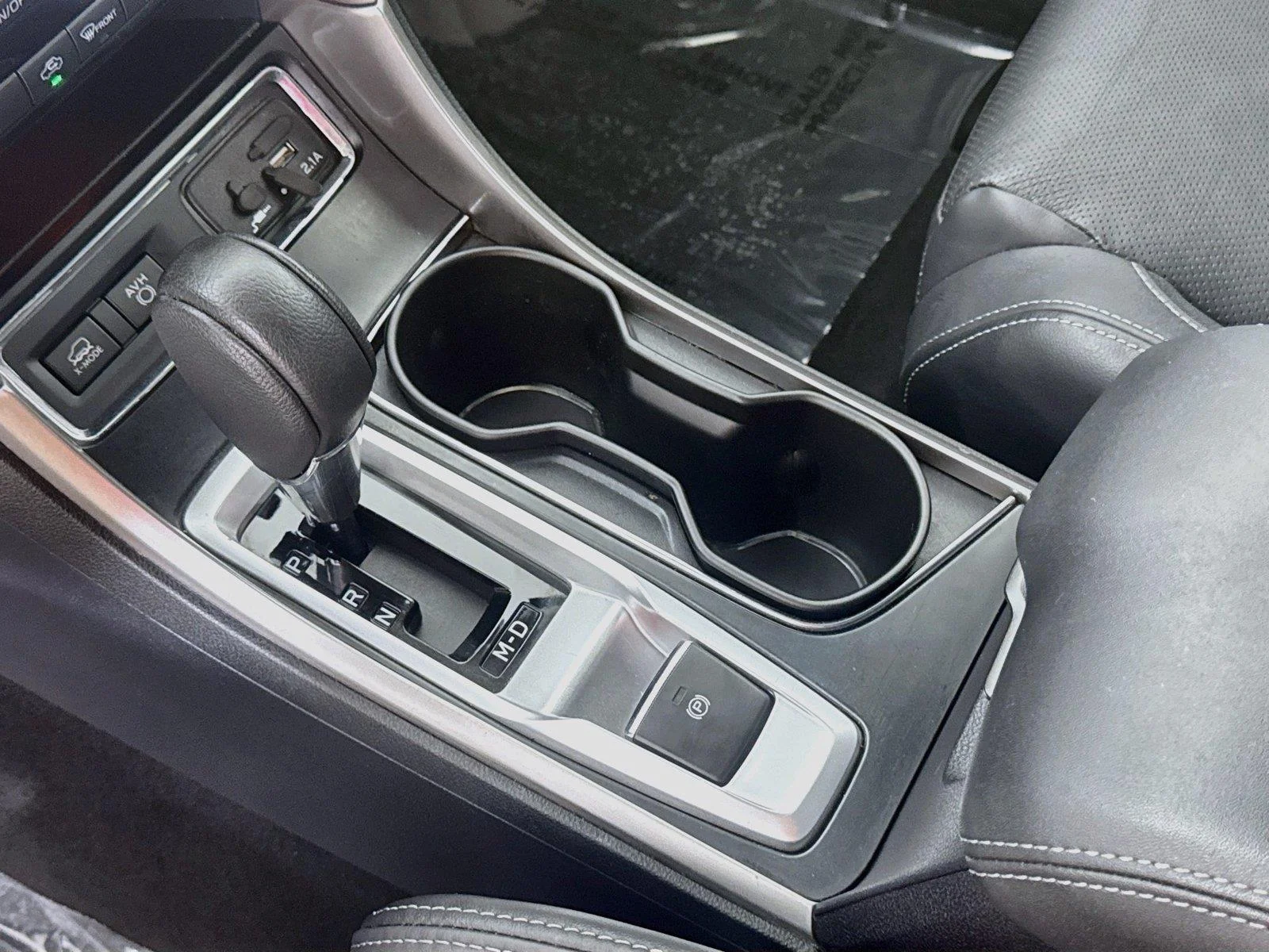 Used 2022 Magnetite Gray Metallic Subaru Limited image 17