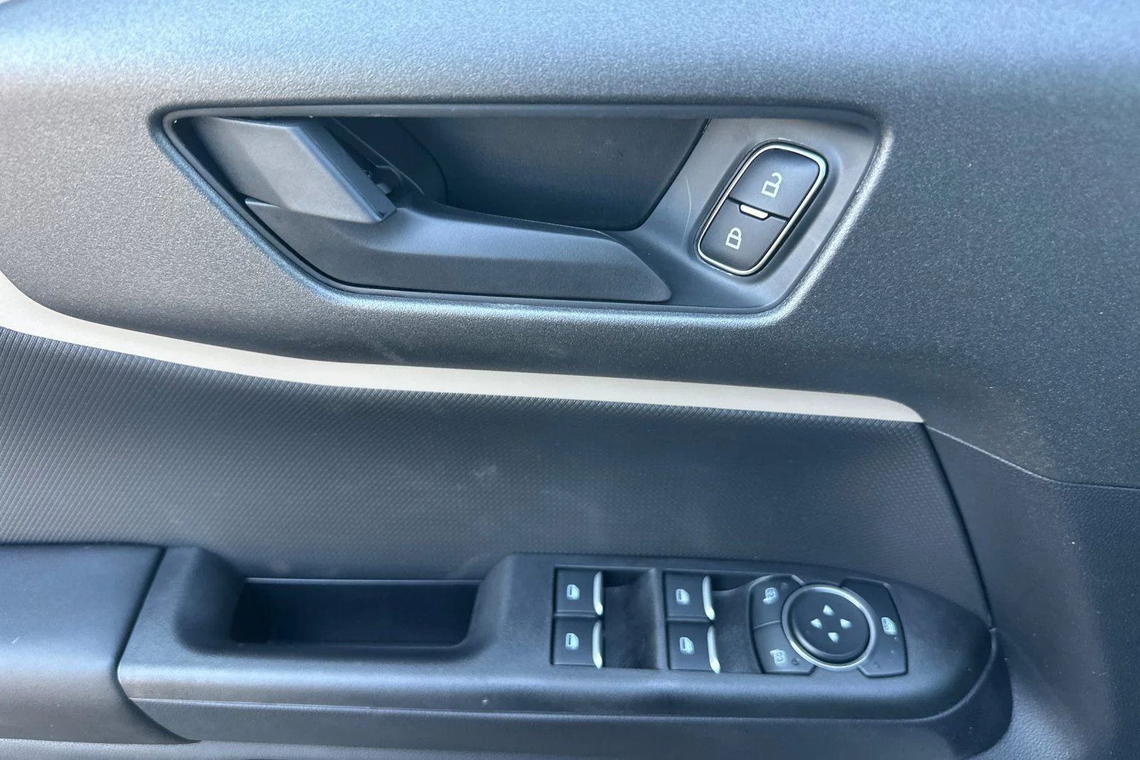New 2026 Oxford White Ford Big Bend® image 7