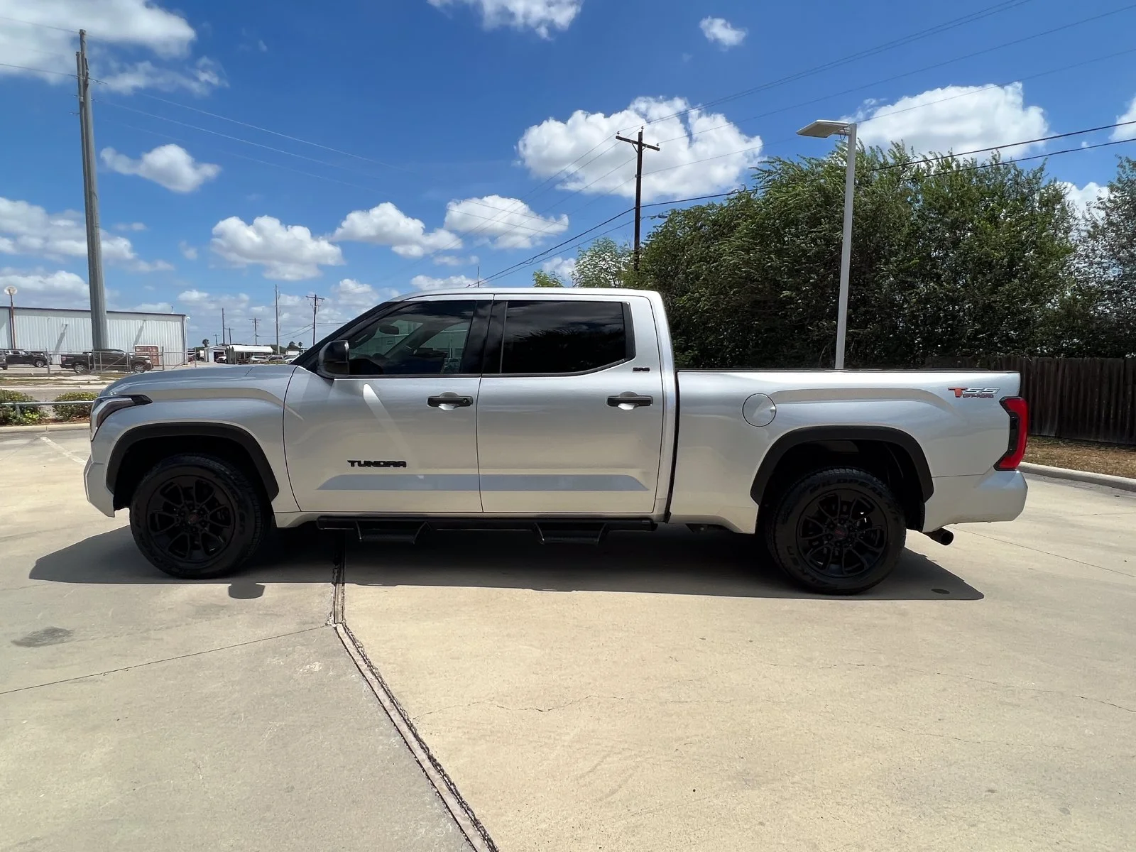 Used 2022 Silver Toyota SR5 image 2