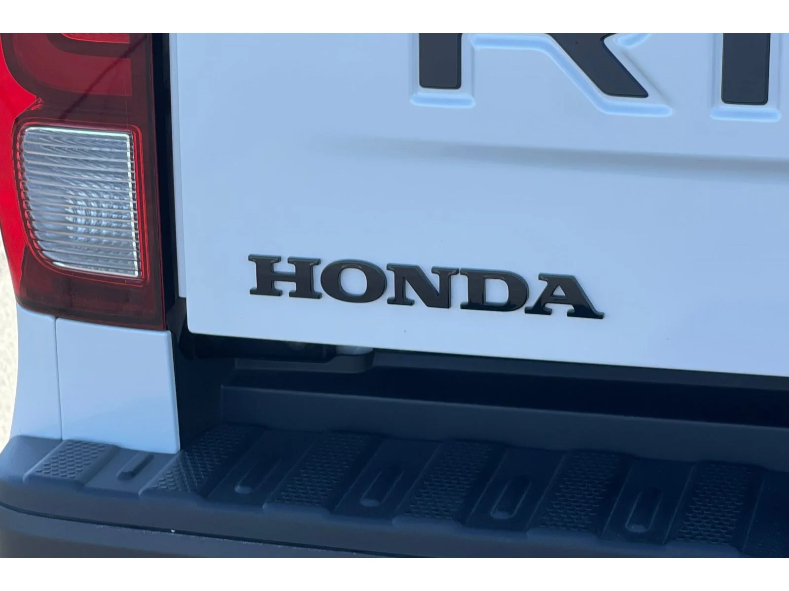 Used 2024 Platinum White Pearl Honda RTL image 49