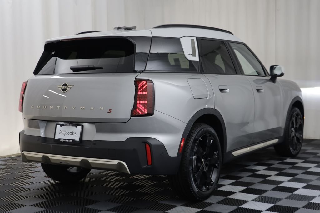 New 2027 C6b MINI Iconic image 16