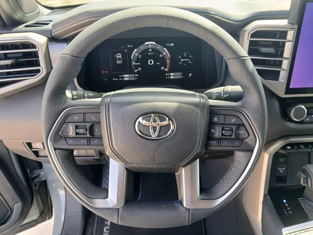 New 2026 Lunar Rock Toyota Platinum image 11