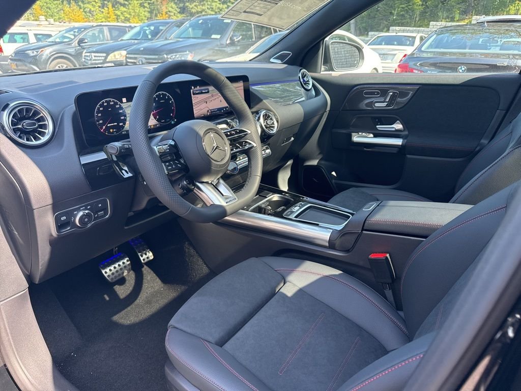 2026 Mercedes-Benz GLA AMG GLA 35 - Photo 23