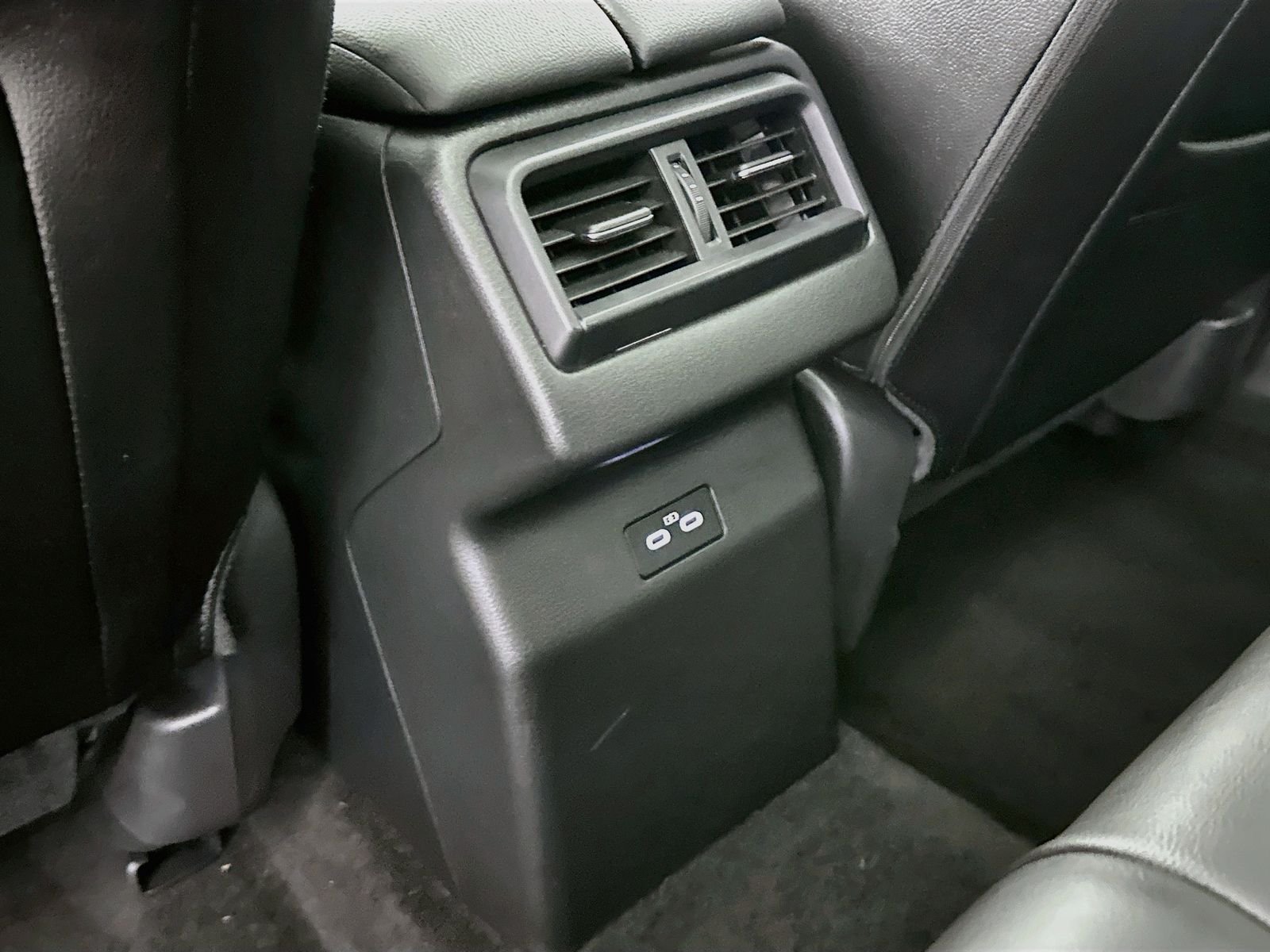 Certified Used 2025 Gray Metallic Mazda Premium Plus image 27