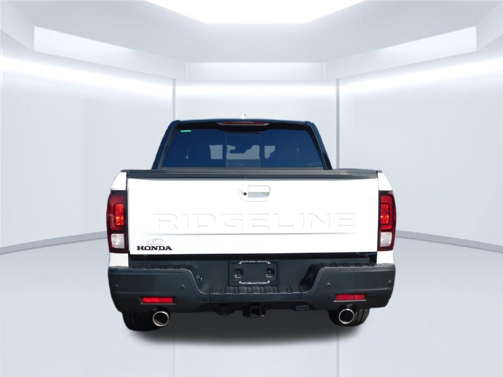 New 2026 Platinum White Pearl Honda Black Edition image 4