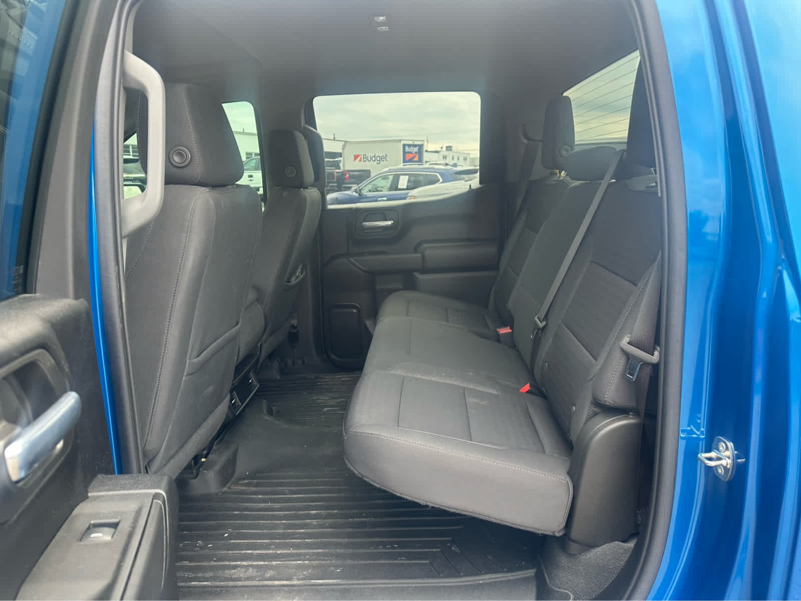 Used 2022 Glacier Blue Metallic Chevrolet Custom image 21