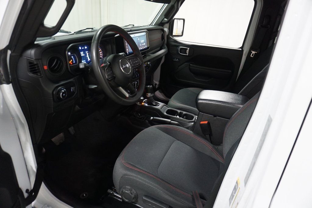2024 Jeep Wrangler 4-Door Rubicon - Photo 28