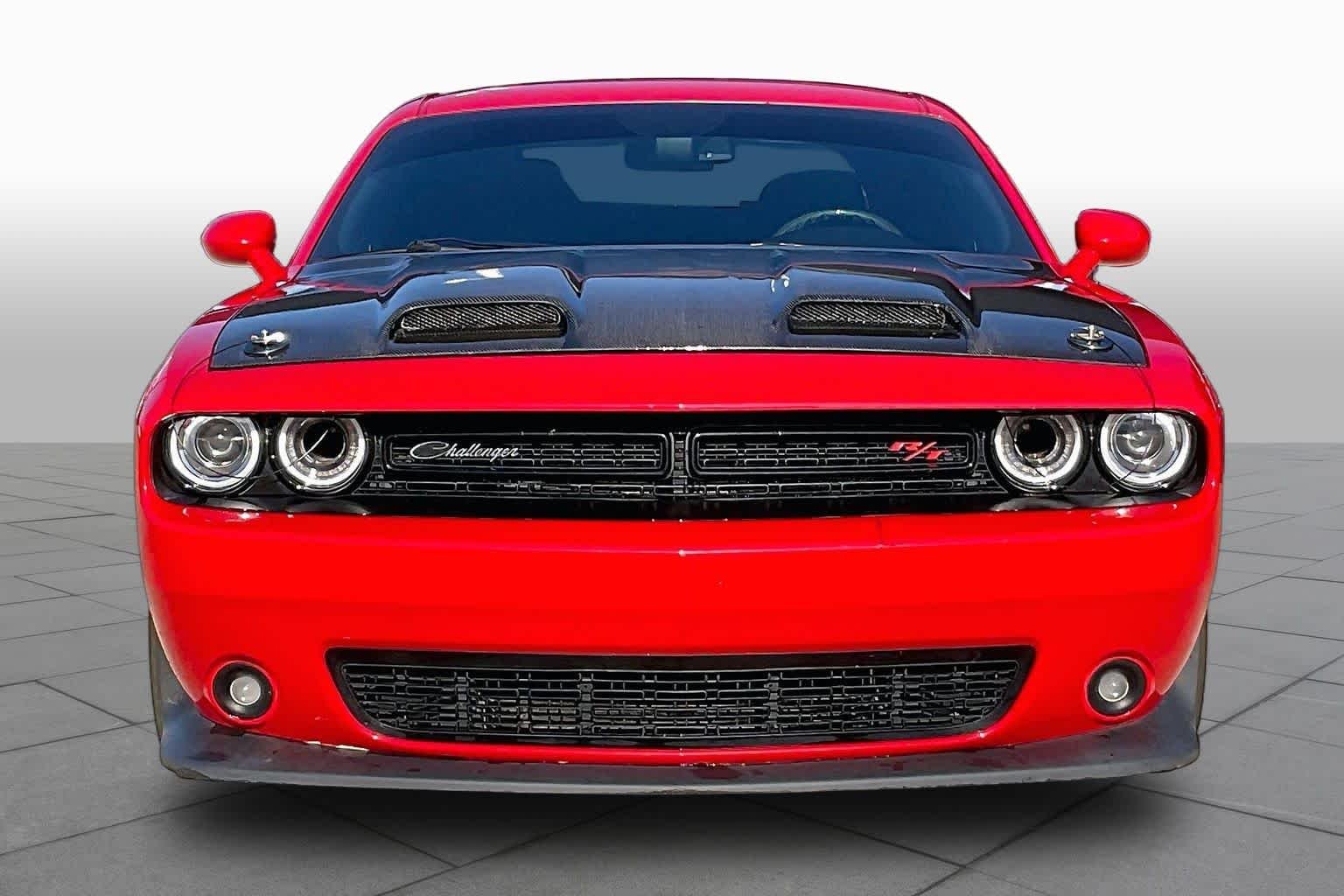 Used 2021 Torred Clearcoat Dodge R/T Scat Pack image 4
