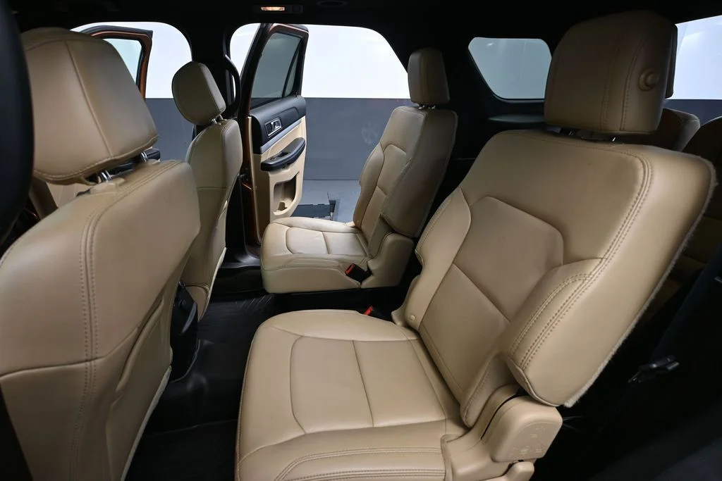 Used 2017 Red Ford XLT image 41