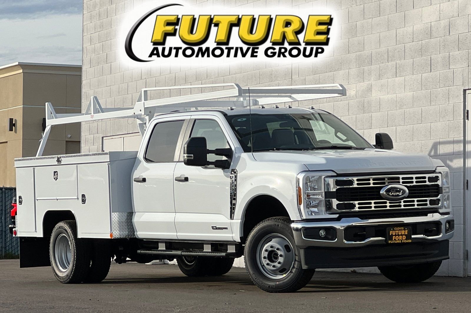 2026 Ford F-350 Super Duty Chassis Cab XL