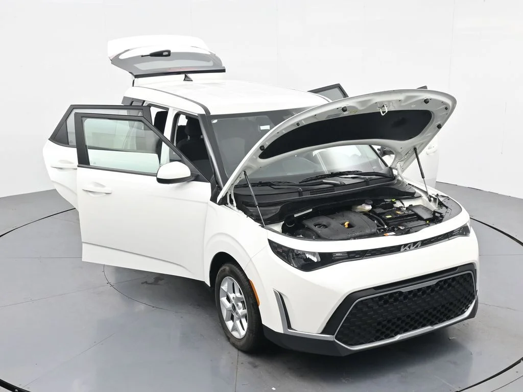 Used 2025 White Kia LX image 38