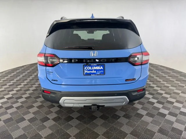 Used 2025 Blue Honda TrailSport image 5