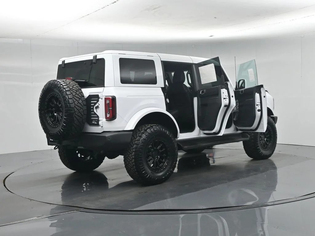 New 2026 Oxford White Ford Outer Banks image 30