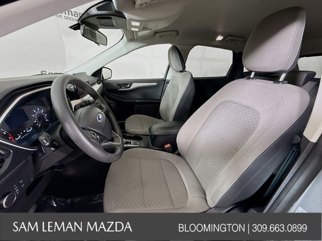 Used 2022 Silver Ford SE image 19