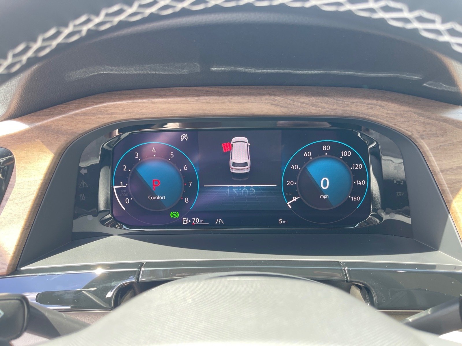New 2026 Pure Gray Volkswagen SE image 4