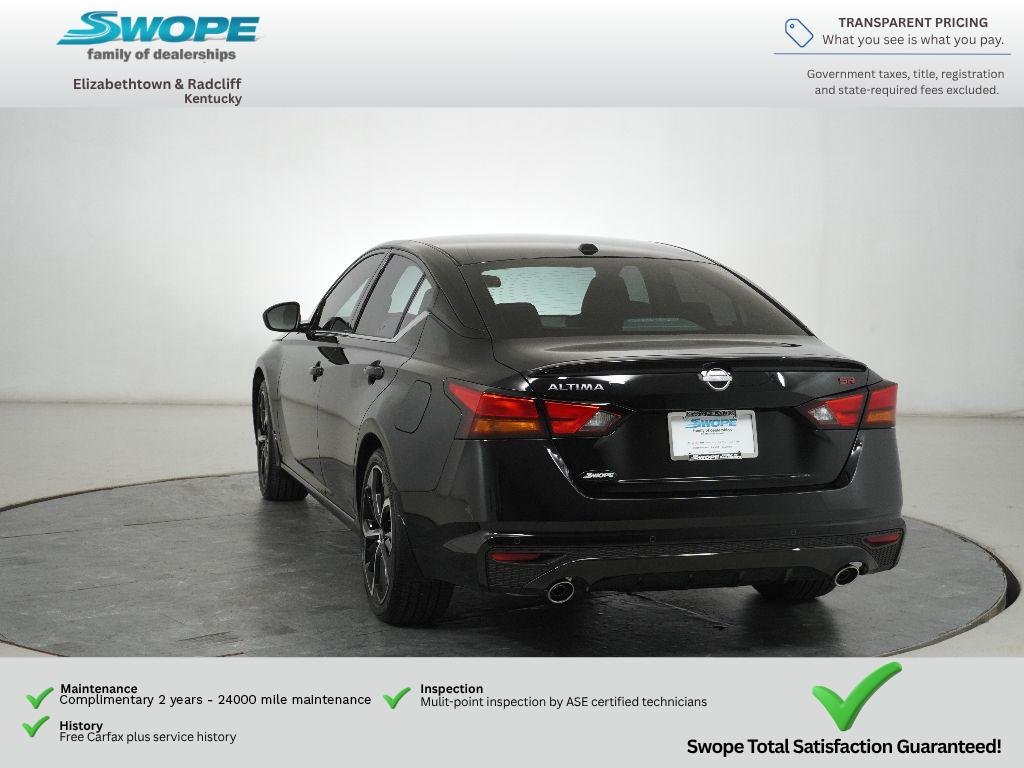 2025 Nissan Altima SR - Photo 6