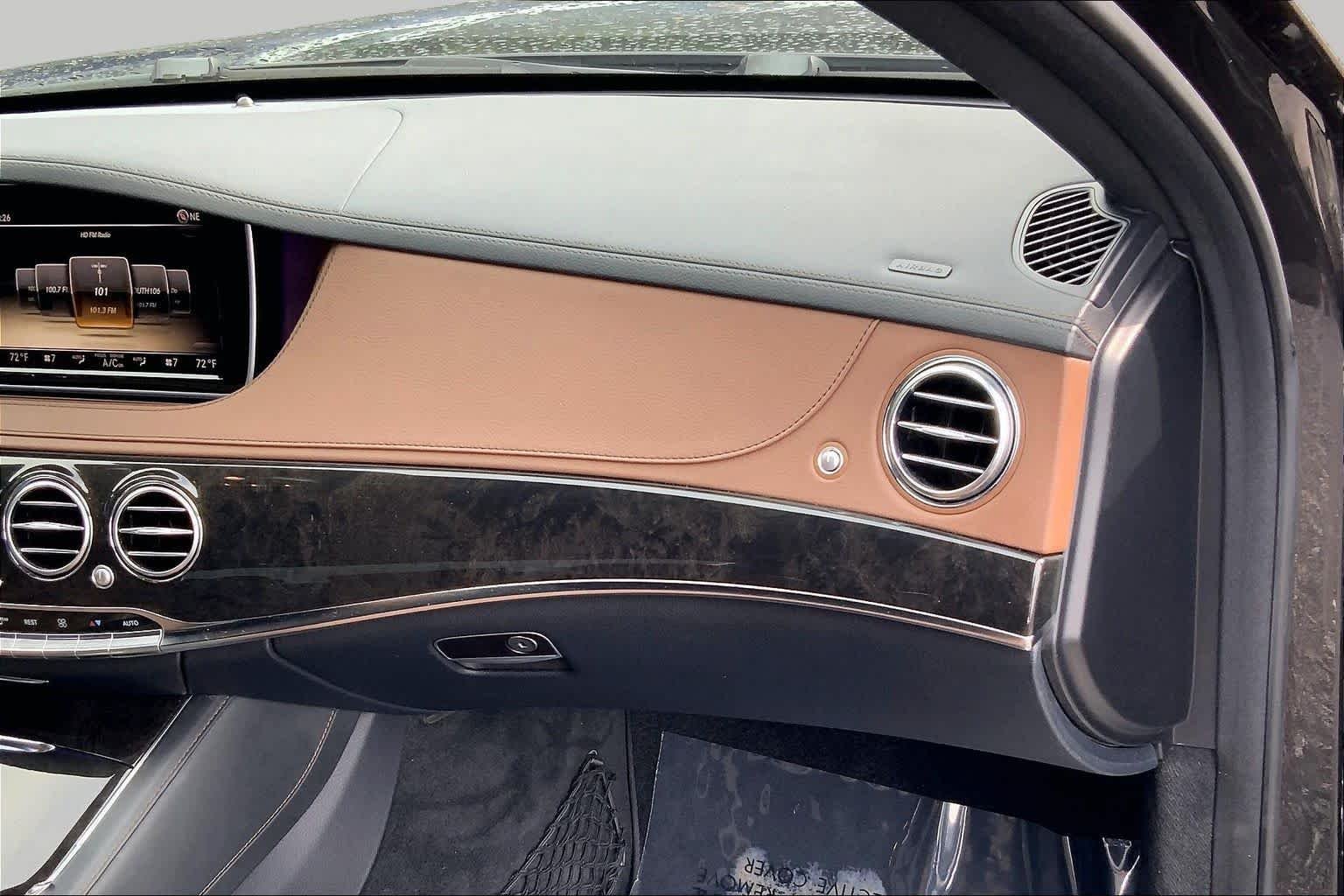 Used 2014 designo Mocha Black Mercedes-Benz S 550 image 18