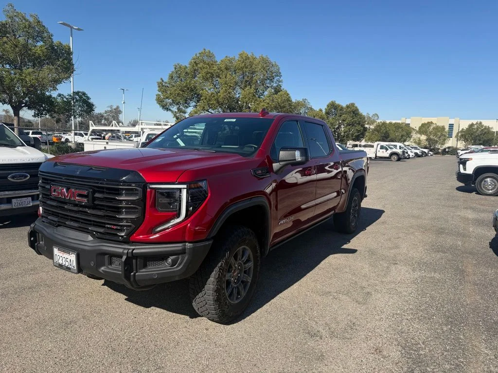 2024 GMC Sierra 4WD Crew Cab Short Box AT4X's photo