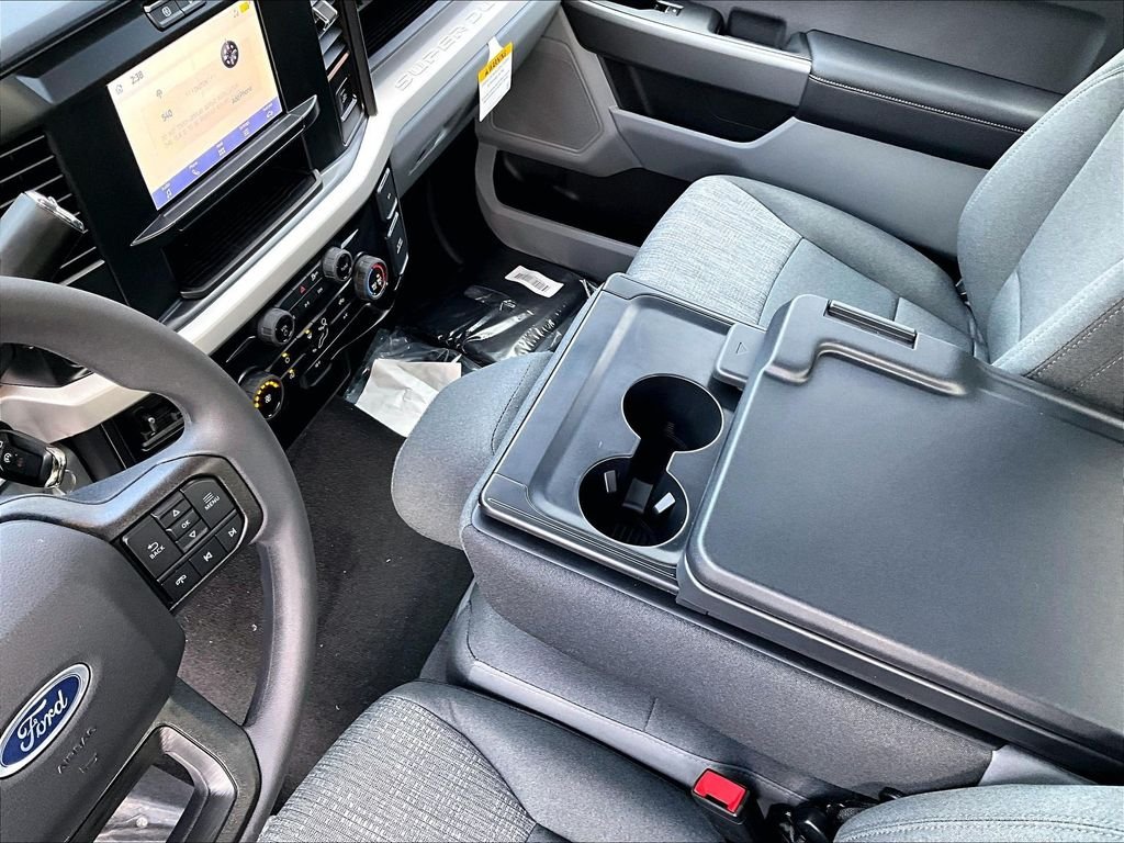 2026 Ford F-350 Super Duty XLT - Photo 9