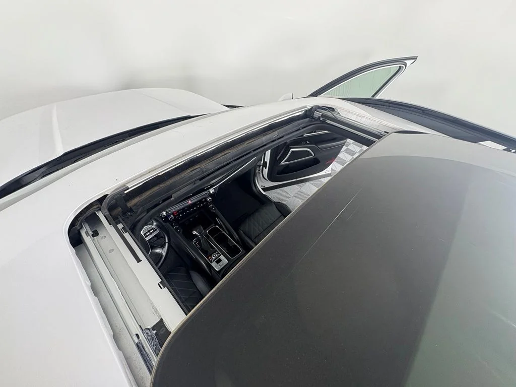 Used 2024 White Kia SX-Prestige X-Pro image 29