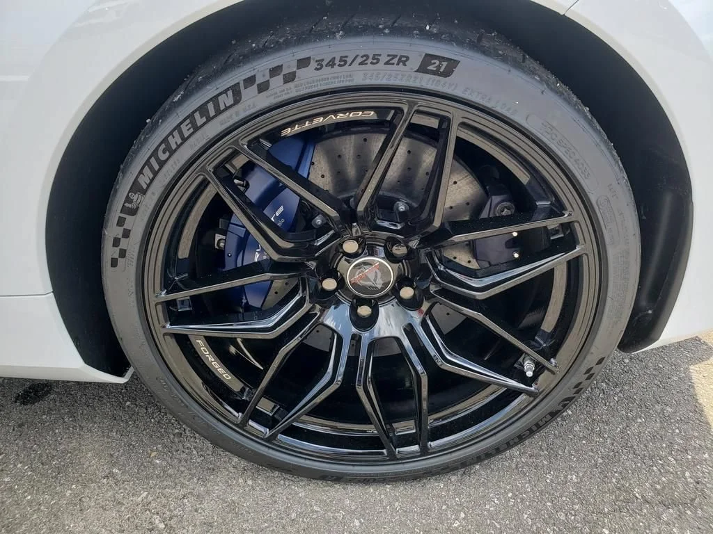 New 2026 Arctic White Chevrolet 3LZ image 35