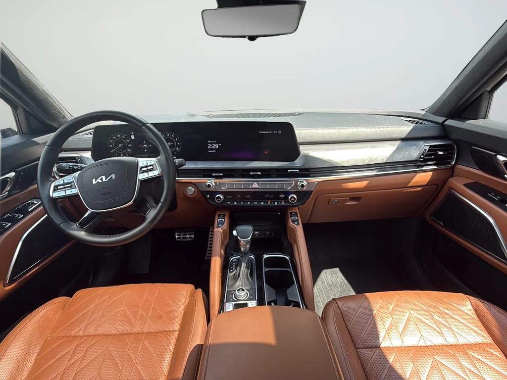 Used 2024 Green Kia SX-Prestige X-Pro image 19