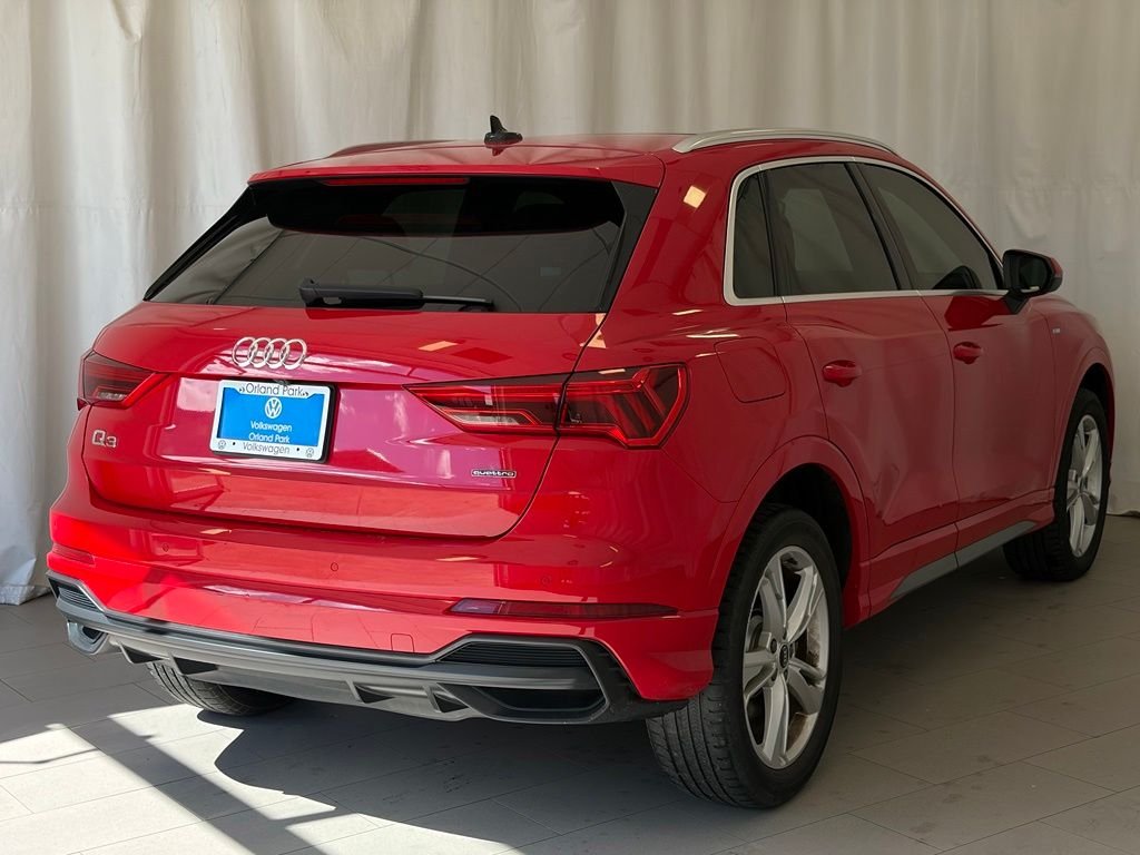 Used 2022 Tango Red Audi Premium Plus image 9