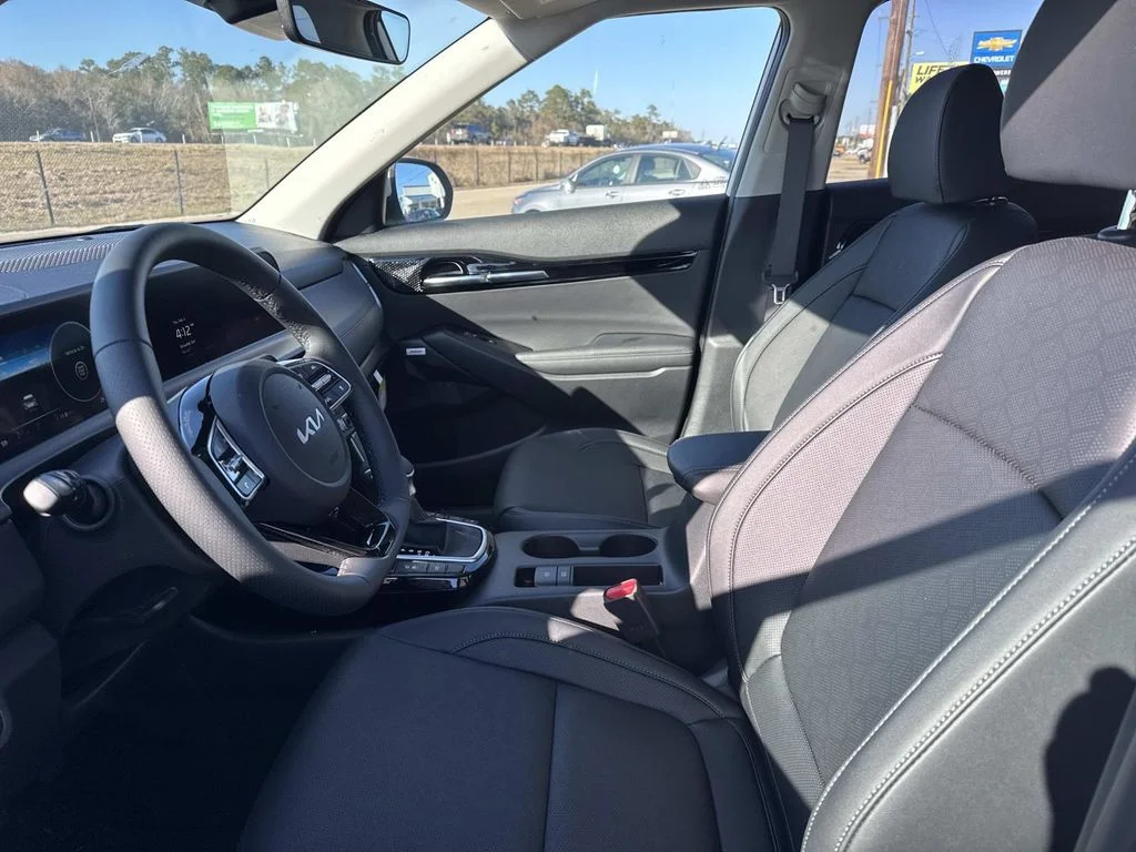 2025 Kia Seltos SX - Photo 8
