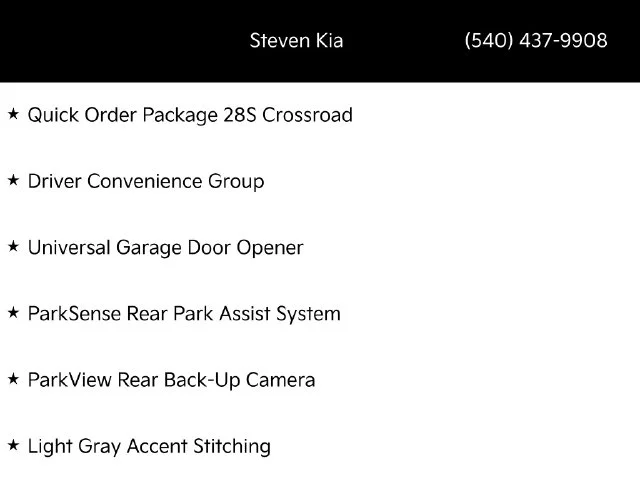 Used 2018 Green Dodge Crossroad image 8