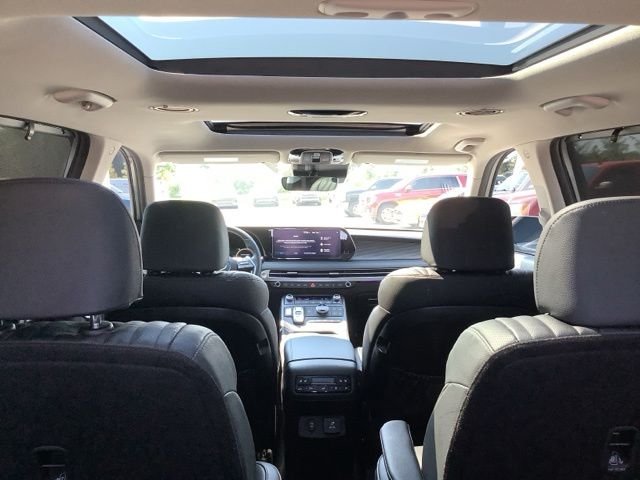 2024 Hyundai Palisade Limited - Photo 11