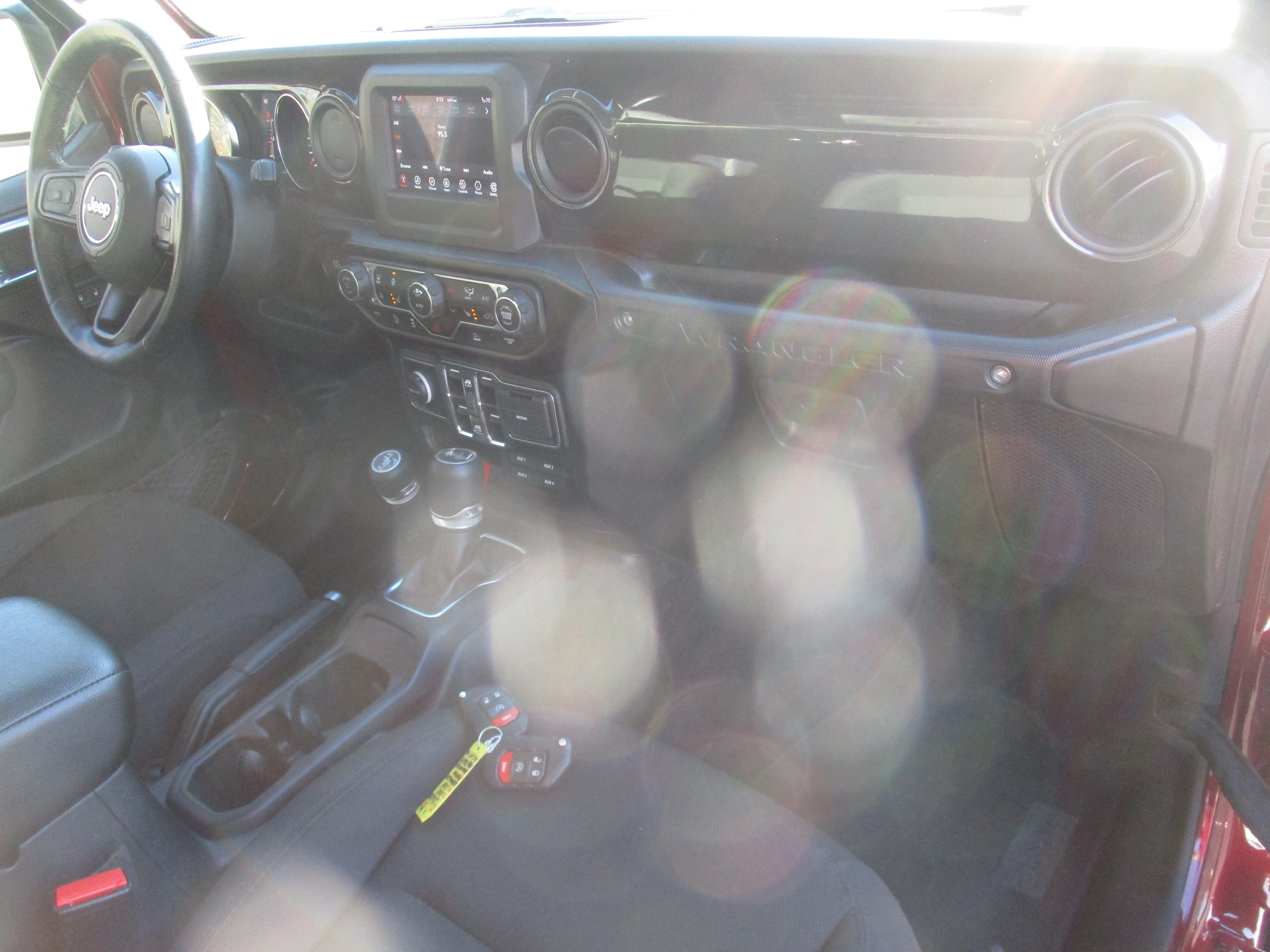 Used 2021 Snazzberry Pearlcoat Jeep Unlimited Sport Altitude image 21