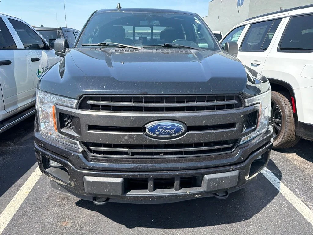 Used 2020 Black Ford XLT image 8