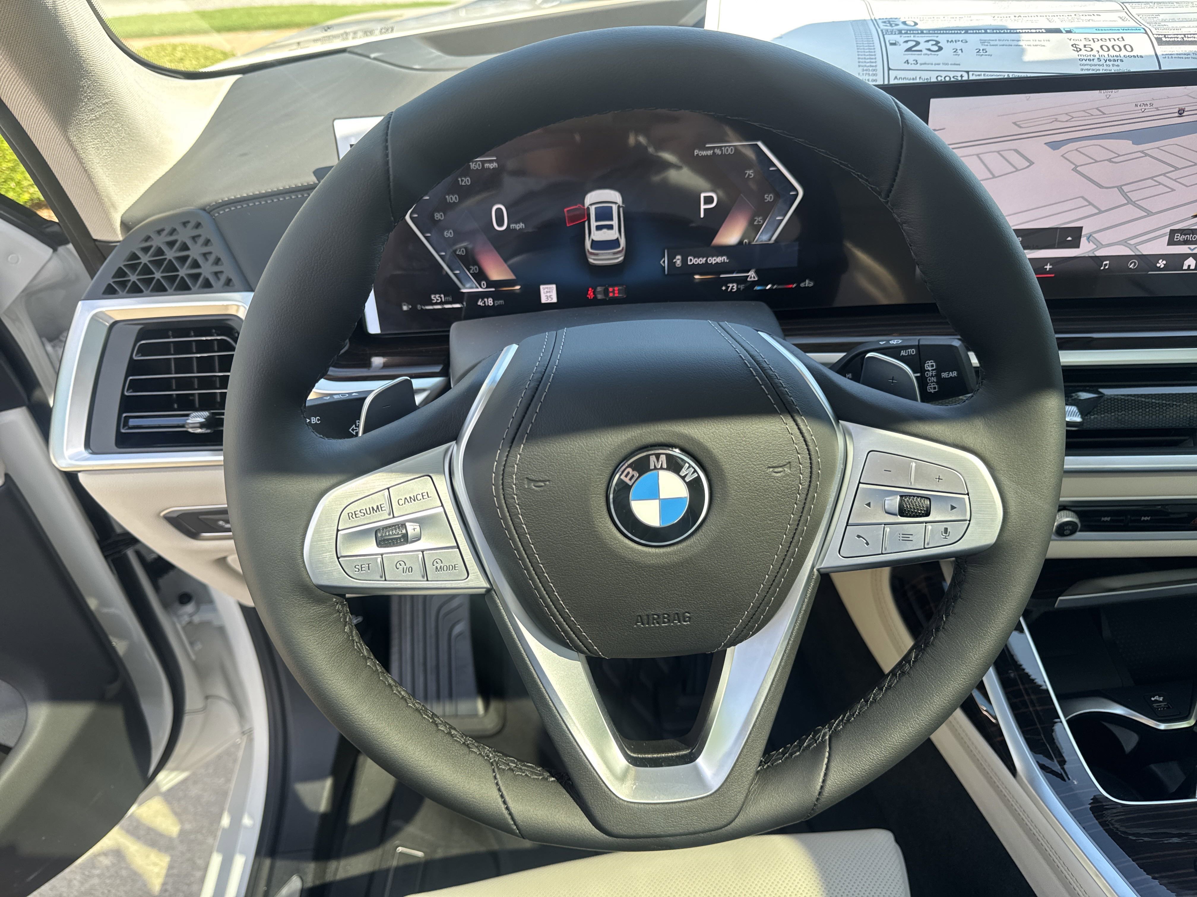 2026 BMW X7 40i - Photo 18